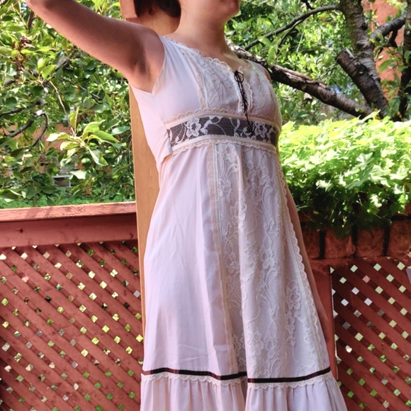 Vintage Dresses & Skirts - Cottagecore Vintage Dress size S (9-10)